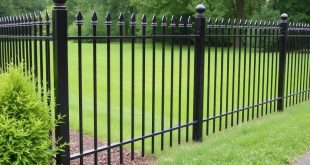 Как заказать забор из металла: простой план от выбора до установки